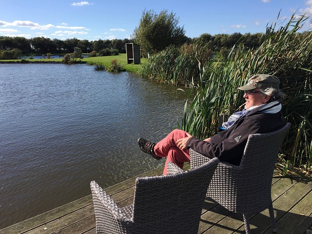 语言沟通以 语言沟通以